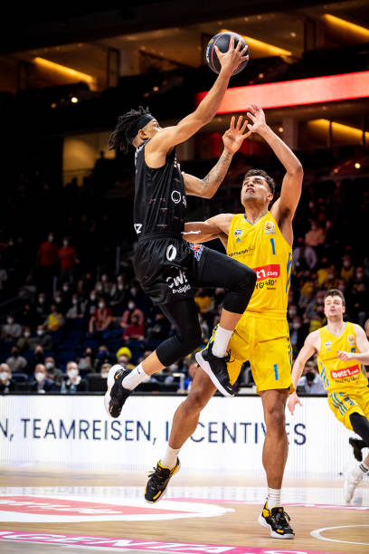 勇士的一场 勇士的一场