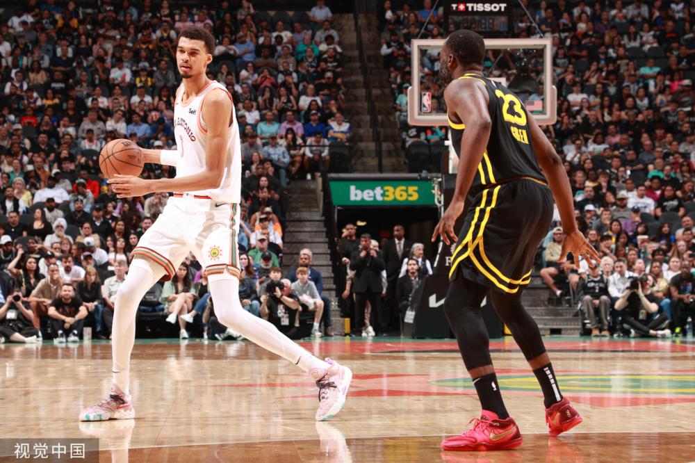 时代末期依 时代末期依