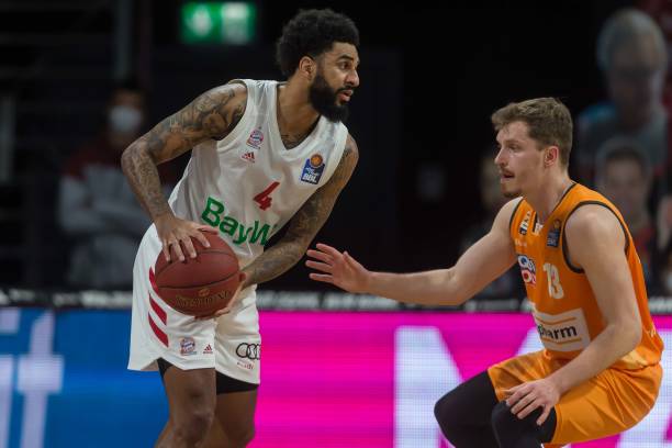 等迅速崭露 等迅速崭露